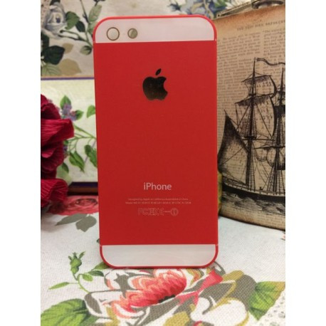 Чохол пластик Червоний із логотипом на IPhone 4/4S