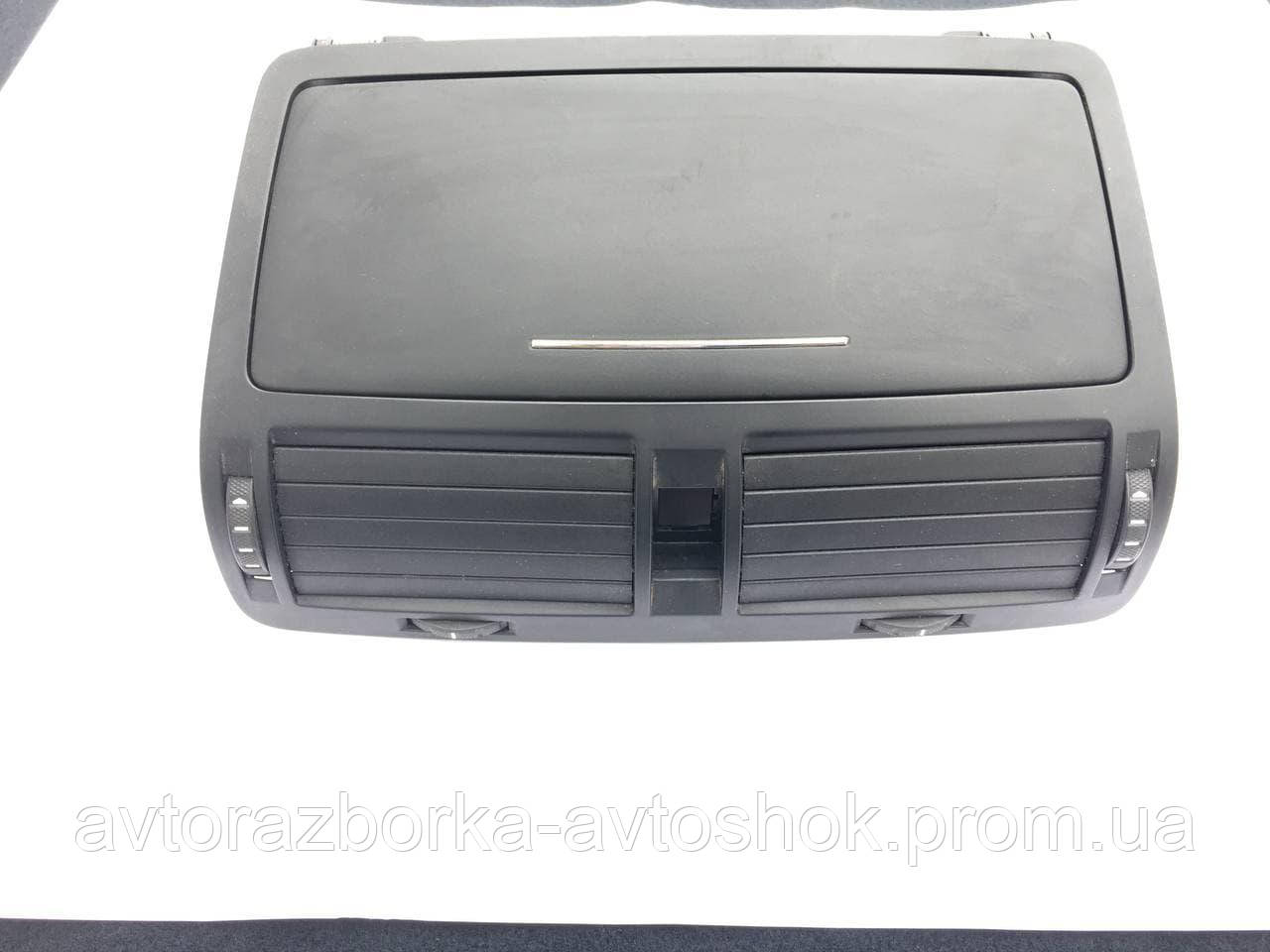 Дефлектор воздухозаборника центральный Skoda Octavia A5 Шкода Октавия ...