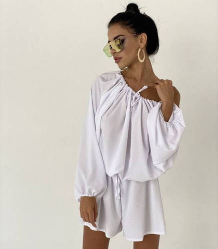 Купить Красивый летний комбинезон женский низ шортиками 48, цена 845 ...