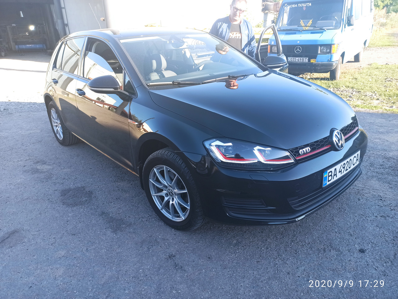 Фаркоп - Volkswagen Golf 7 Хетчбек (2012-2017) з'ємний на двох болтах, фото 1