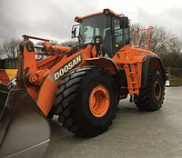 Фронтальний навантажувач Doosan DL420 (2014 р)