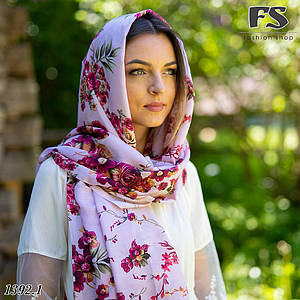 Весняний рожевий шарф Легкість