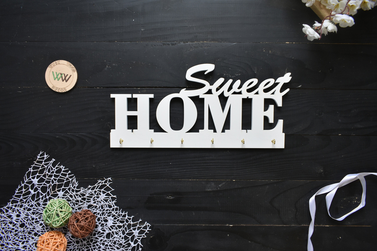 Настінна ключниця з дерева Sweet Home біла, фото 1