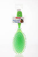 OUTLET Масажна щітка для волосся овальна з прогумованою ручкою TITANIA art.1823