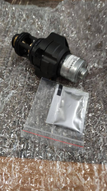 島岡達三　蓋物 3-х ходовой клапан газового котла Viessmann Vitopend 100