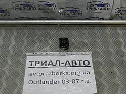 Коректор дзеркал Mitsubishi Outlander 2003-2007 (Арт.8500)