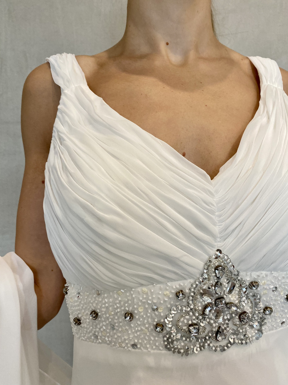 Вечернее женское белое платье длинное в пол шелковое с палантином Свадебное Выпускное яркое - фото 8 - id-p1421673310