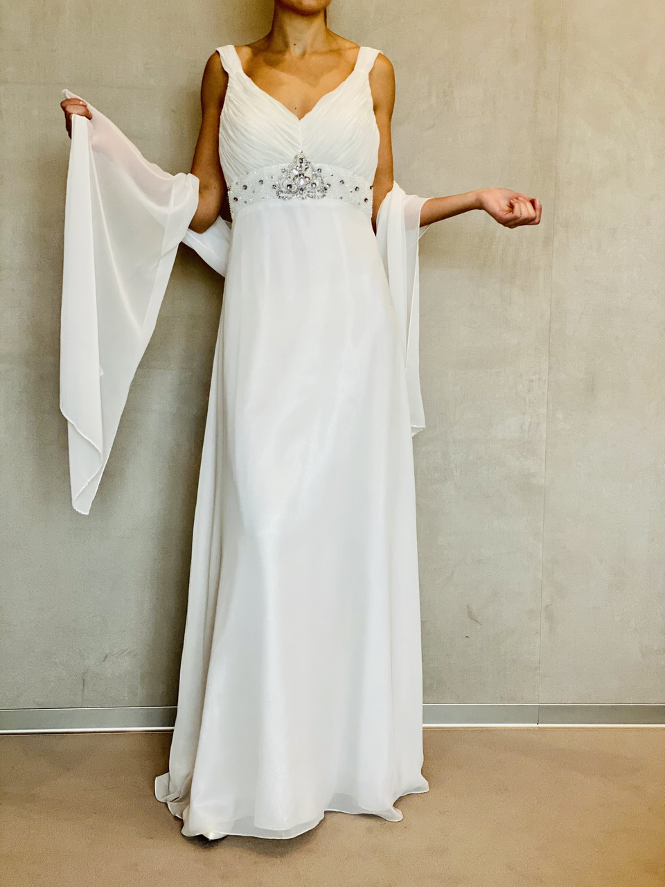 Вечернее женское белое платье длинное в пол шелковое с палантином Свадебное Выпускное яркое - фото 6 - id-p1421673310