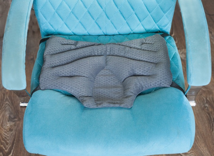 Ортопедическая подушка для сидения с гречихой 43х31см с ремнями крепления 09657 New - фото 5 - id-p1333479628