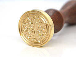 Буква E — Друк для сургуча, з дерев'яною ручкою