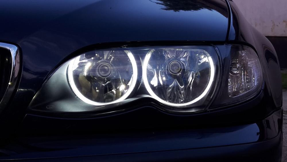 Ангельські оченята CCFL на BMW E46 без лінзи білі