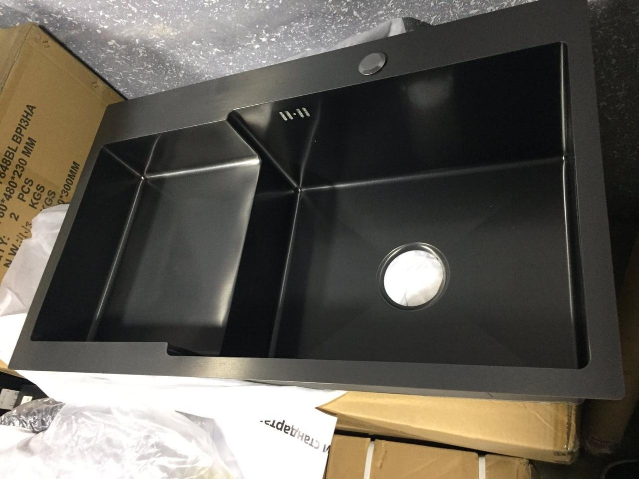 Мийка врізна kraft HS 7848AL(ліва) BLACK(чорна) з нержавіючої сталі прямокутна 780 х 480 прямокутна