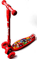 Самокат Maxi Scooter Disney Супер Герої Marvel Avengers з нахилом керма складною ручкою, фото 2