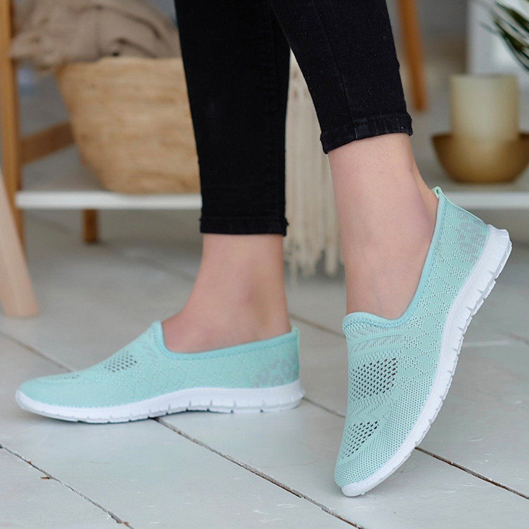 Жіночі сліпони мокасини на літо білі текстильна сітка