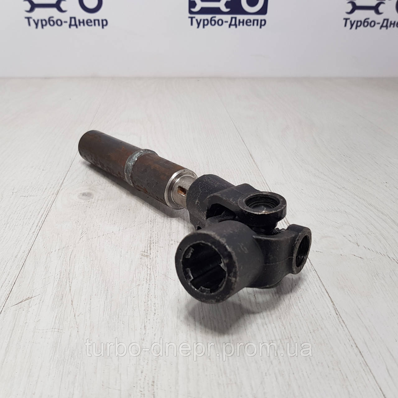 Вал рулевого управления в сборе ЮМЗ | 45-3401020 Б1