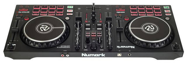 DJコントローラー　Numark mixtrack pro 製品情報：Mixtrack Pro FX：Numark