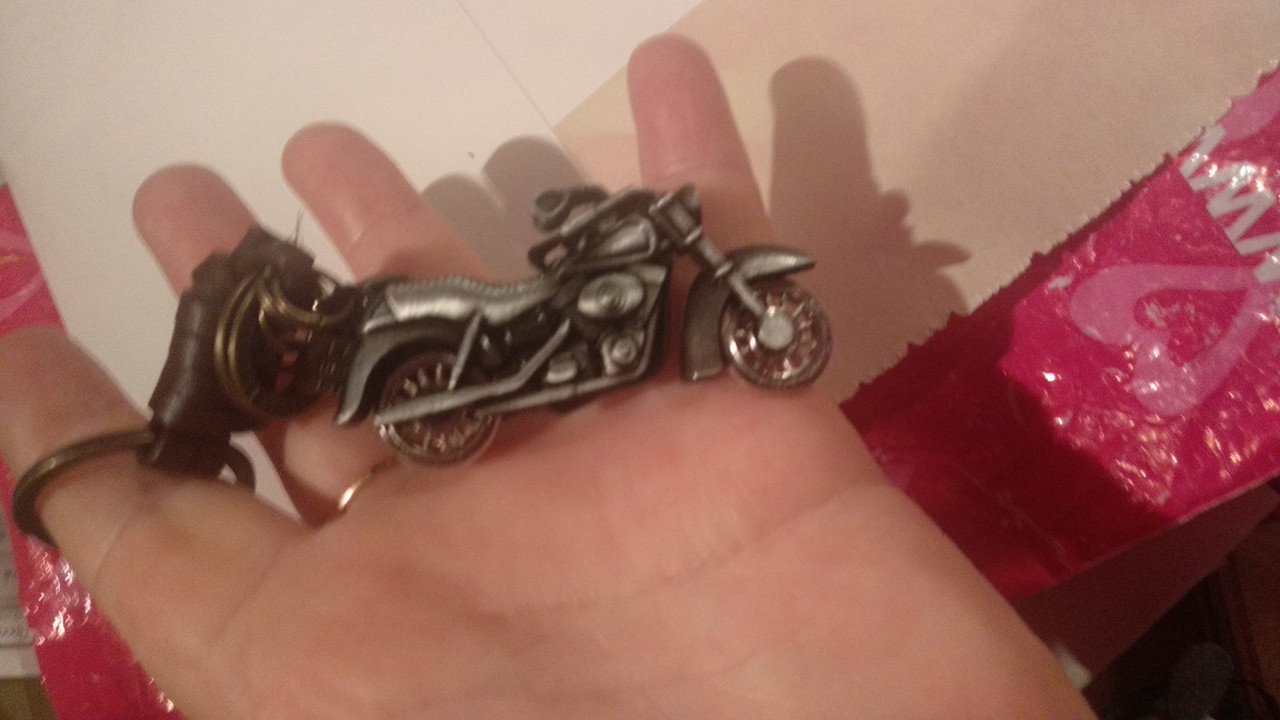 Супер брелок на ключи фигурка 3D металл байк мотоцикл колеса крутятся подарок байкеру оплетка - фото 5 - id-p1422733350
