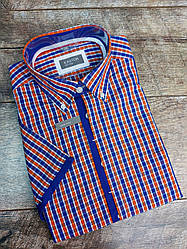 Чоловіча сорочка в клітку з коротким рукавом