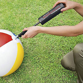 Ручний мінінасос для надування Intex 69613 для фітболів і кругів, матраців (об'єм 0.45 л)