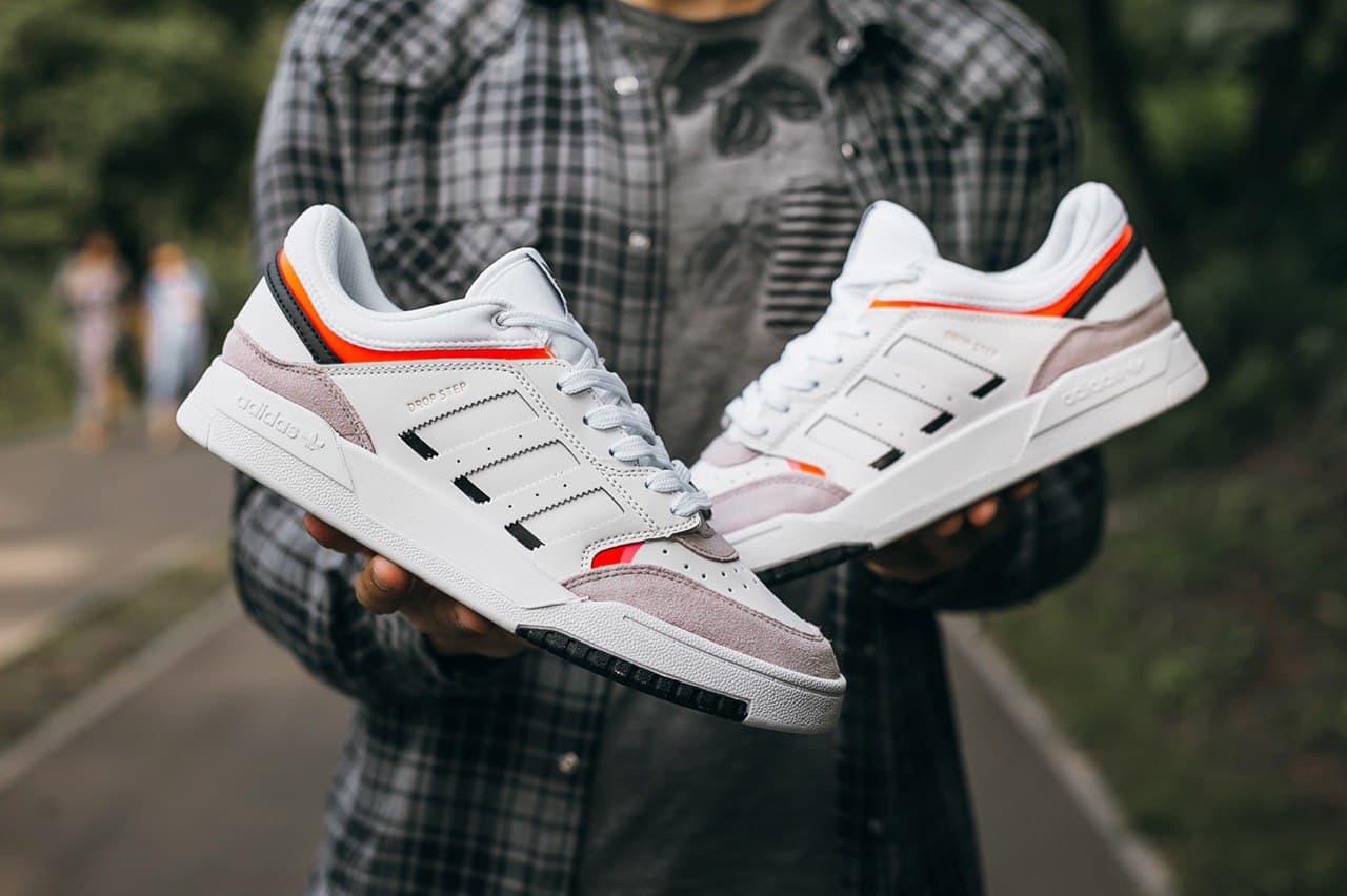 Кросівки чоловічі білі Adidas Drop Step (02500)