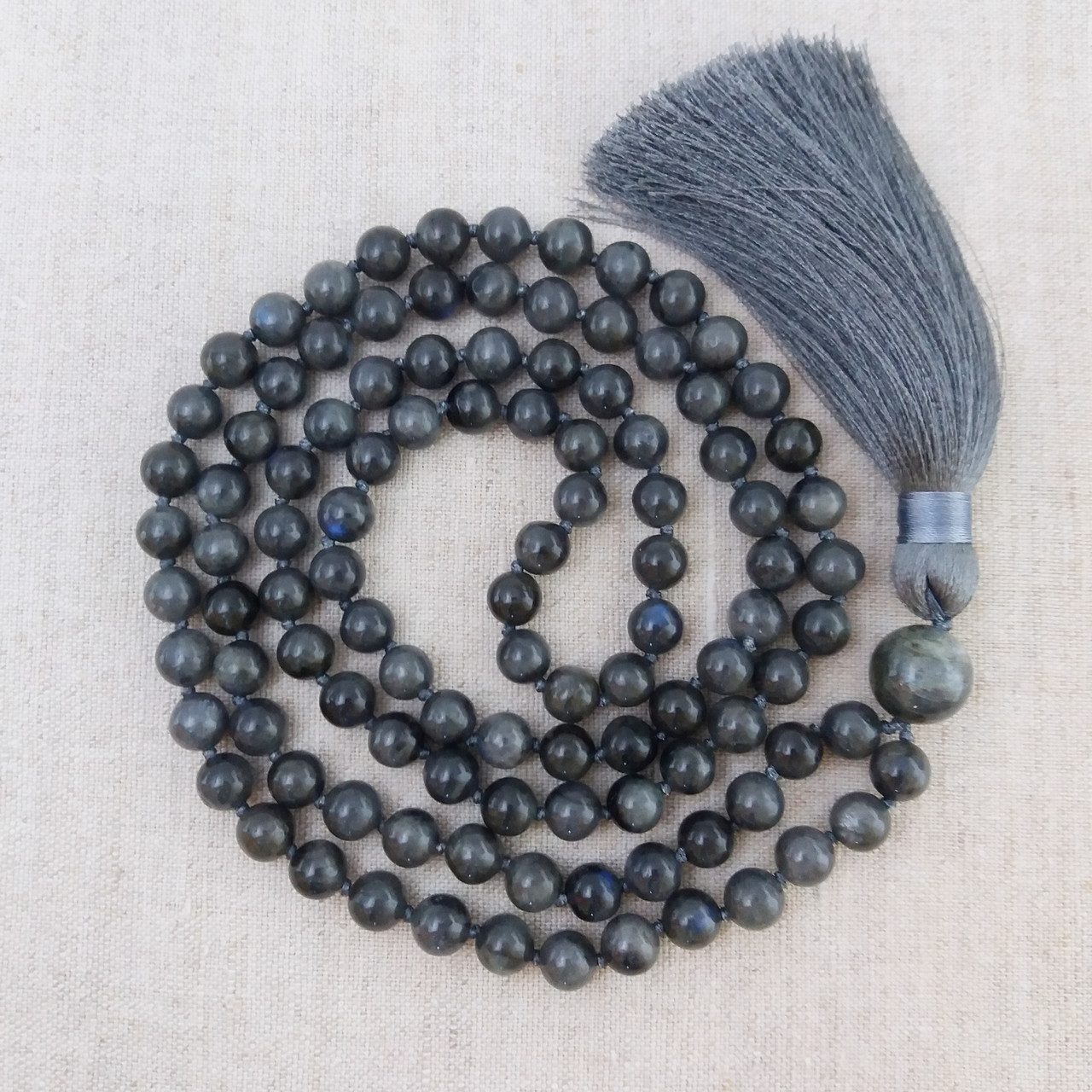 Чотки з Лабрадора 108 намистин з вузлами d 8мм