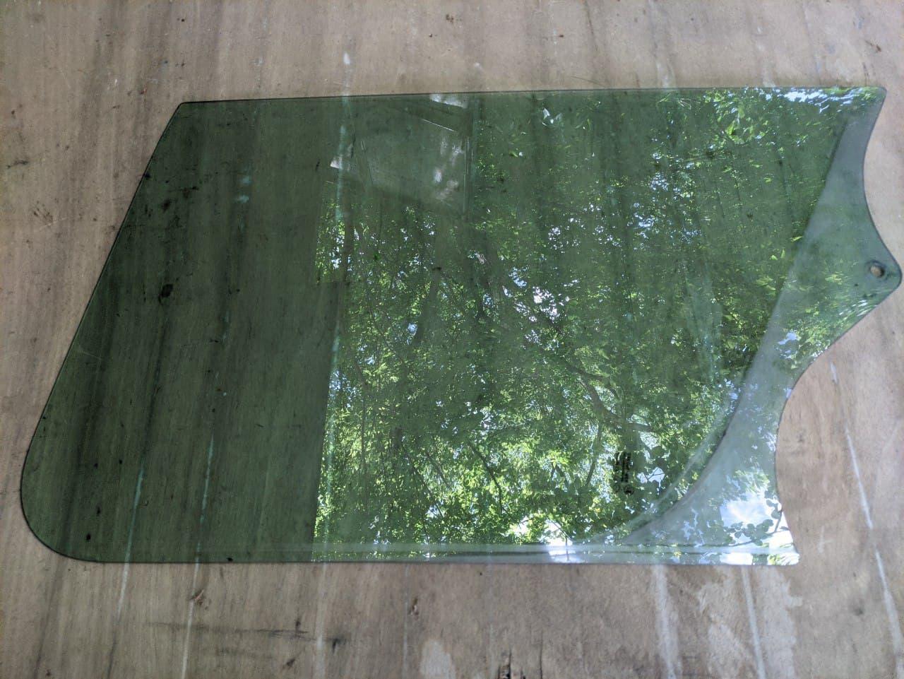 Скло передніх дверей праве Renault Master, Opel Movano 2010-, 8200671991 (Б/У), фото 1