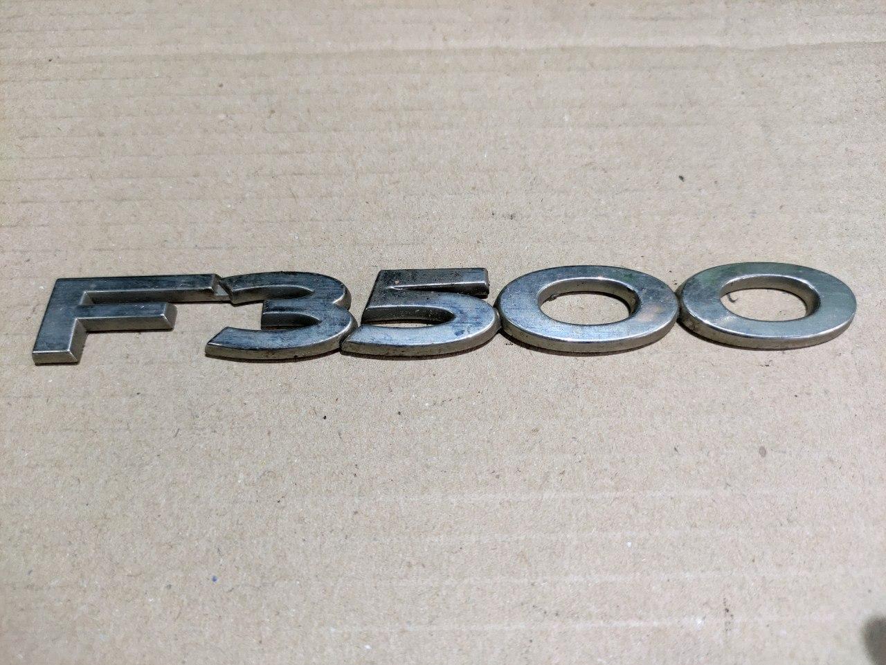 Букви "F3500"  Renault Master, Opel Movano 2010- (Б/У)