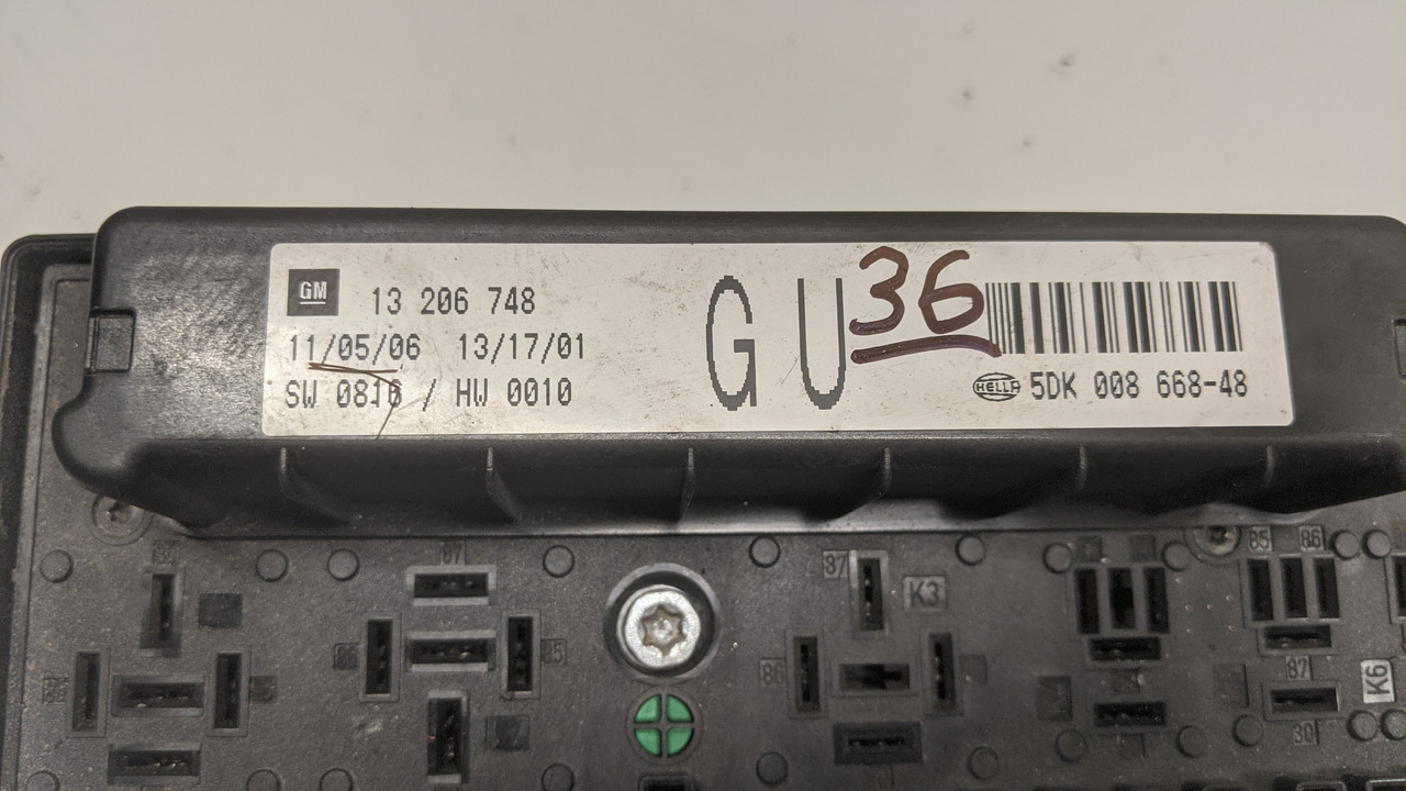 Блок предохранителей Opel Astra H, опель астра аш №36 13206748 ...