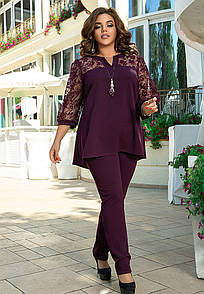 Жіночий бордовий брючний костюм вечірній з сіткою батал