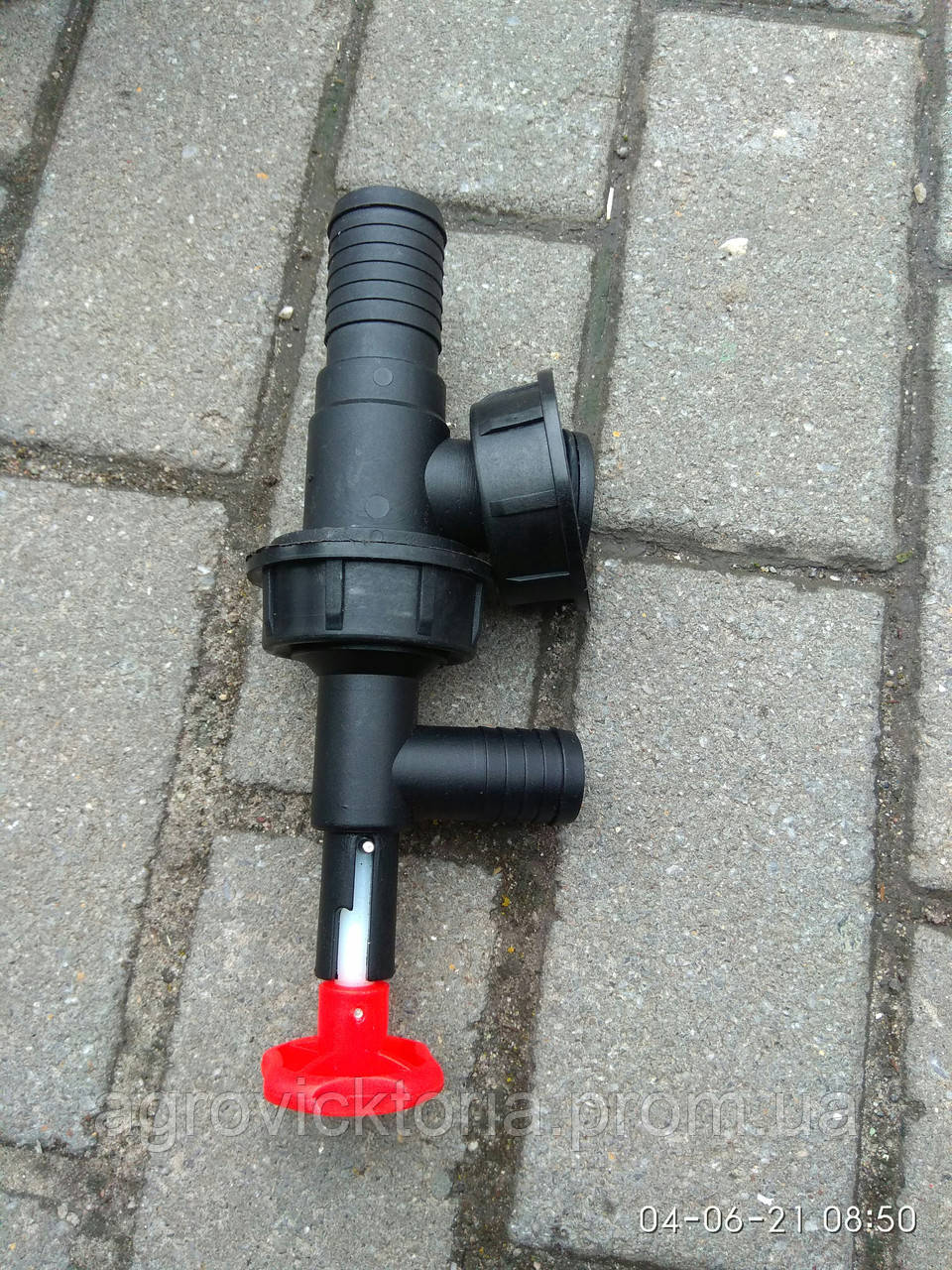 Кран зливний д=32," на обприскувач