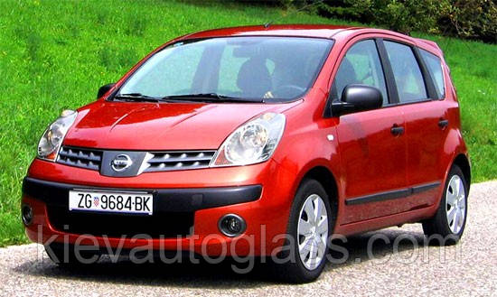 Лобове скло на NISSAN NOTE 2006-13 р.в., фото 1