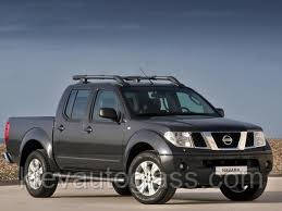 Лобове скло на NISSAN NAVARA