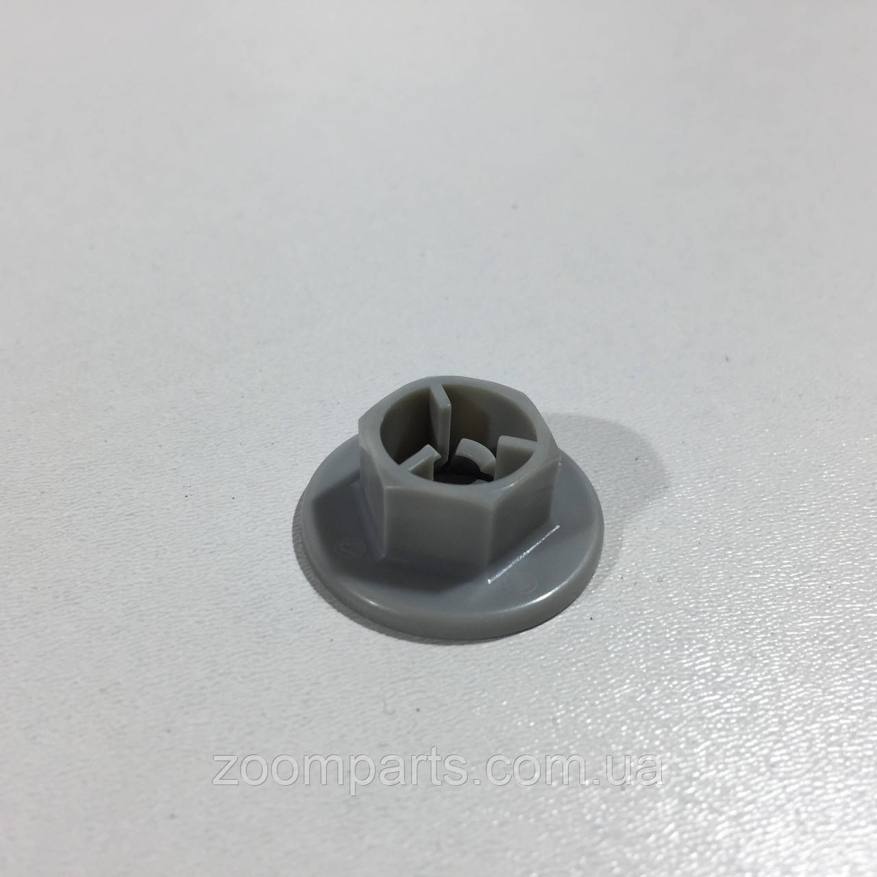 Гайка Mazda GHP956375