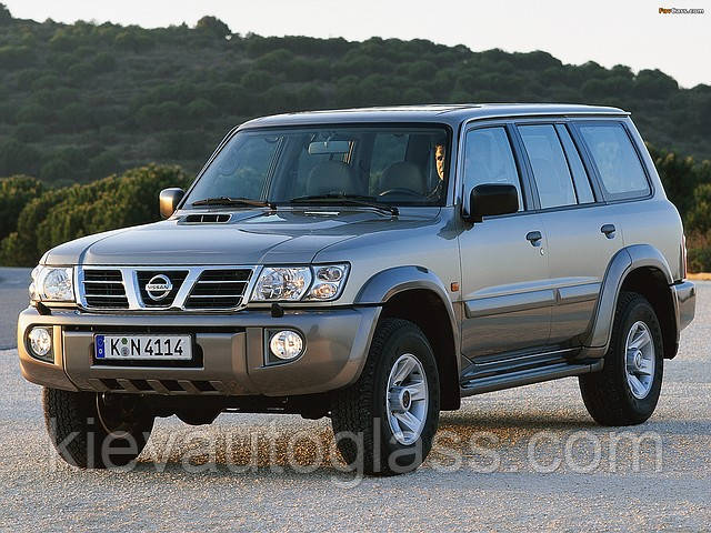 Лобове скло на NISSAN PATROL Y61 1998-2010 г.в.