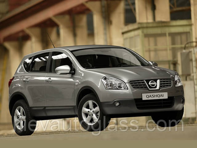 Лобове скло на NISSAN QASHQAI 2007-13 г.