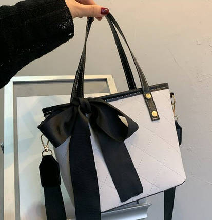 Елегантна жіноча сумка зі стрічкою, фото 1