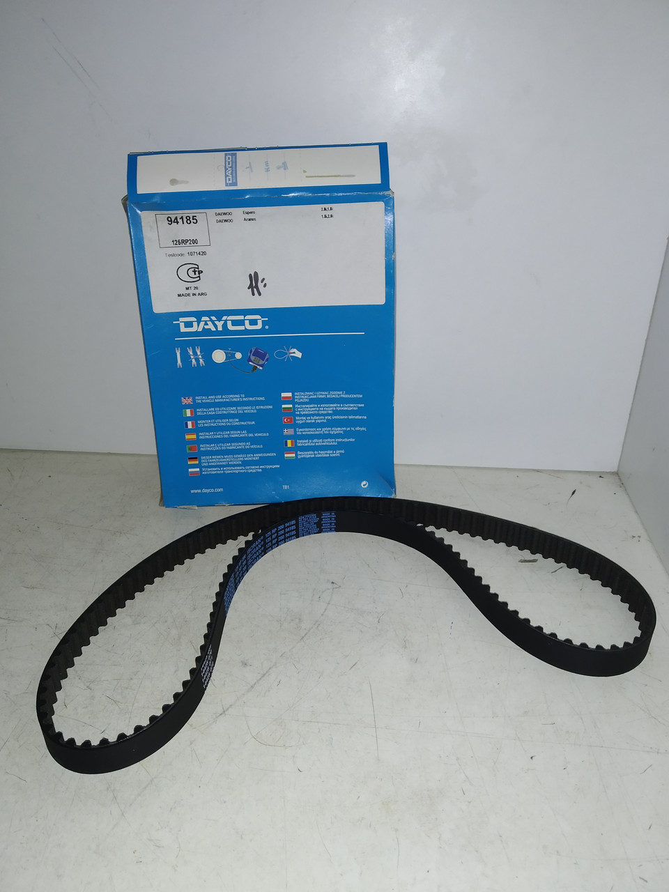 Dayco Ремінь ГРМ DAEWOO/CHEVROLET ESPERO 1.8I 95.01-