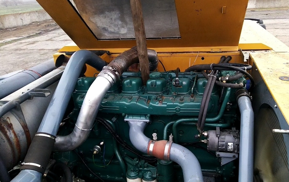 Переобладнання комбайнів двигунами Volvo, фото 1