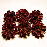 Соснова шишка (6шт в упаковці) натуральна вкрита блискучим червоним глітером