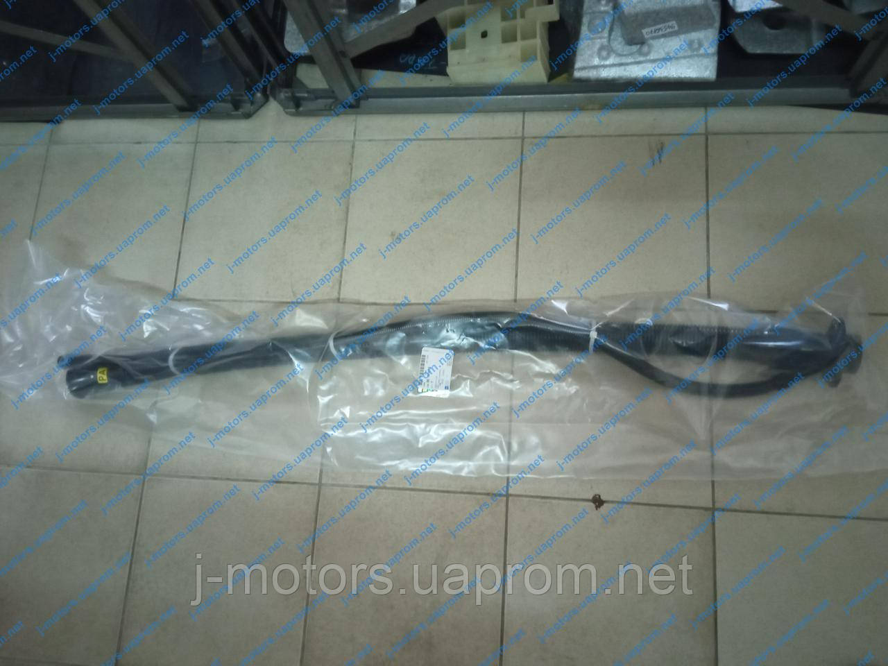 Купить Трубка топливозаливная Нексия Nexia - GM 961800420, 96180419 ...