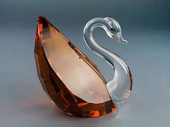 Кришталева фігурка Лебідь "Сваровські" Бурштиновий / Кришталева фігурка Лебідь "Сваровські" Бурштиновий 11 см