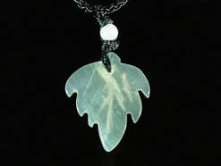 Кулон Лист Магічного Агару / Кулон Лист Магічного Агару 2x2 см