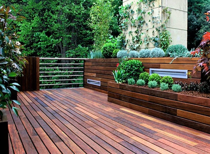 Олія для дерева для терас та садових меблів