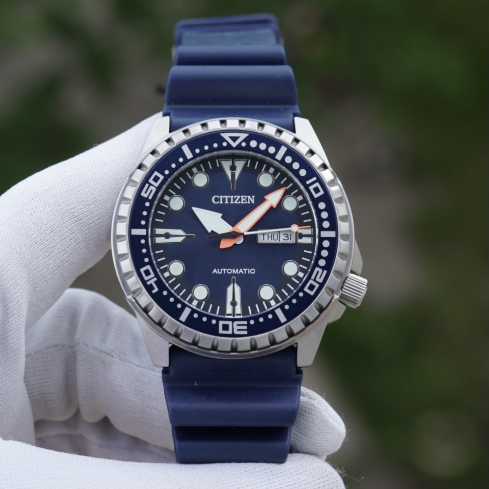 Citizen NH8381 12L Automatic 100m Dealer Time 477507322