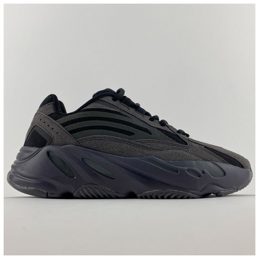 Чоловічі / жіночі Adidas Yeezy Boost 700 V2 Vanta Gray, кросівки адідас ізі буст 700 в2 ванта, фото 1