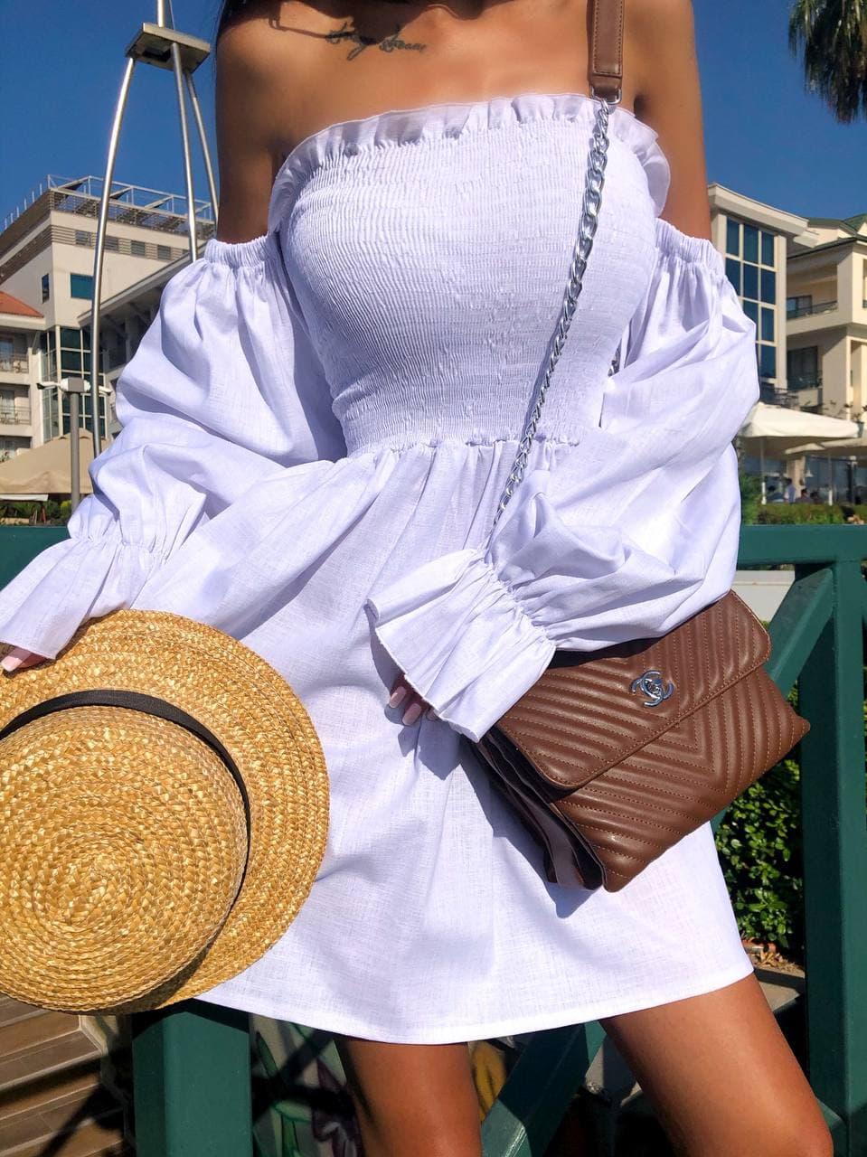 Стильне біле лляне плаття на плечі з пишними рукавами White