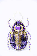Брошка ручної роботи із бісеру з кристалами "Жук-Шукач Скарбів" Вишита брошка жук золотиста фіолетова
