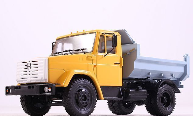Легендарні Вантажівки №38 ЗІЛ-ММЗ-4508 | Колекційна модель в масштабі 1:43 | Modimio