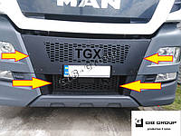 Защитная накладка на решетку радиатора для  MAN TGX EURO 6 (2012-2017) черная текстура верхняя и нижняя