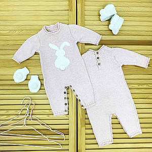 В'язаний чоловічок демісезонний Зайчик рожевий. Розмір 0-3 м (56 см), 3-6м (62 см),6-9м(68 см),9-12 м (74 см)